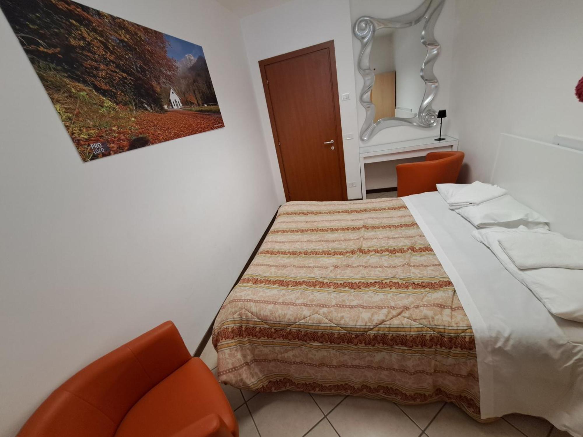 Hotel Lunga Via Delle Dolomiti à Calalzo di Cadore Extérieur photo