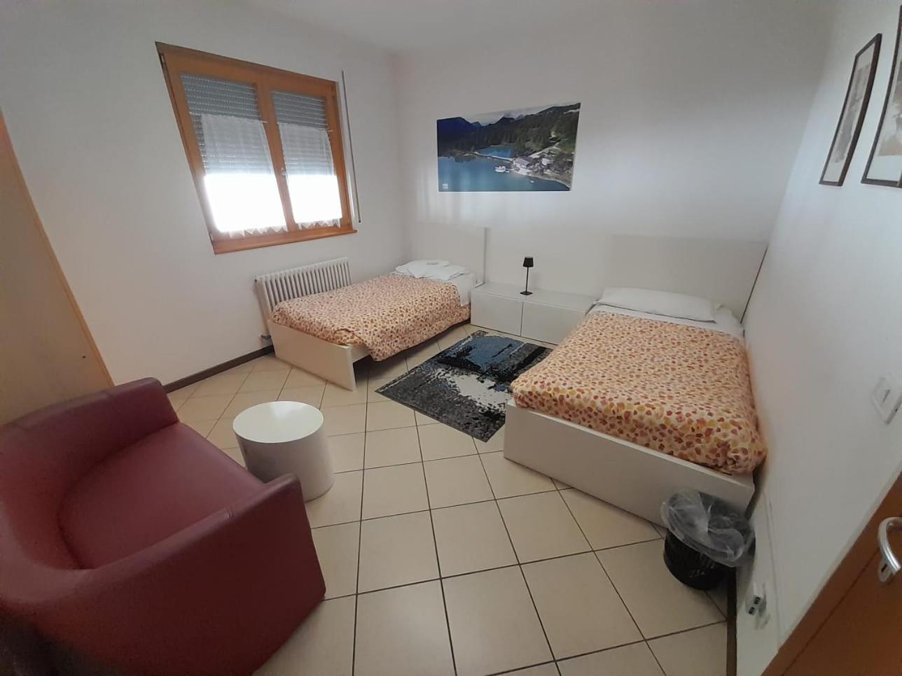 Hotel Lunga Via Delle Dolomiti à Calalzo di Cadore Extérieur photo